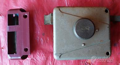 Serratura vintage senza chiave