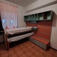 Struttura letto a castello scorrevole da parete