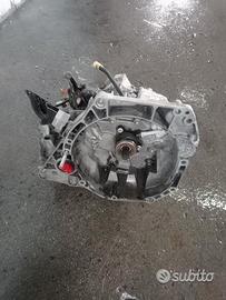 Cambio Manuale Per Renault Clio 900 TCE 2013