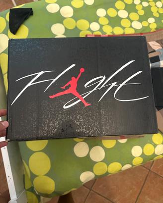 Jordan 4 retro