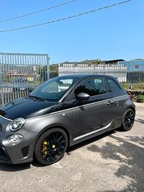 595 Abarth Competizione