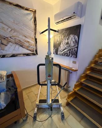 Sollevatore elettrico Mopedia 180 kg completo