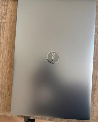 Dell Precision 5560