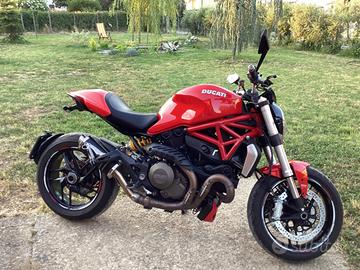 Ducati Monster 1200 - 2015