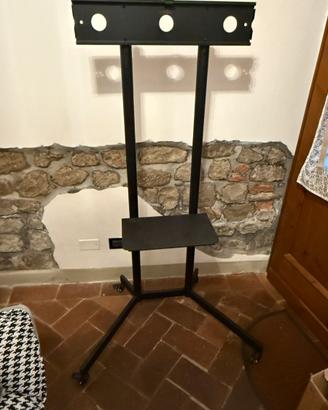 Supporto TV LCD fino a 90 pollici con ruote