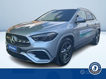 Mercedes-Benz GLA 200d Automatic AMG Line Adv...