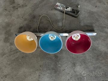 Lampada da soffitto colorata