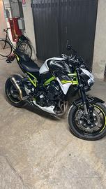 Kawasaki z900 (A2)