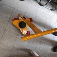 Carrello con ruote 