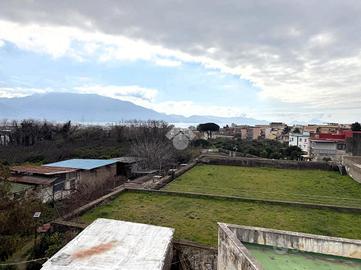 PALAZZINA A BOSCOTRECASE