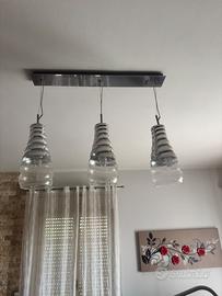 Coppia lampadari eleganti per salone