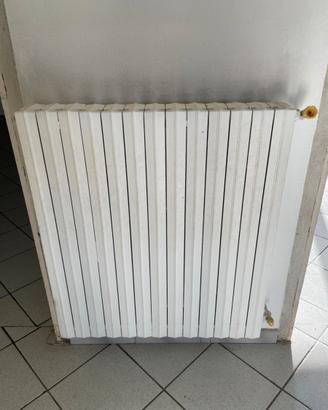 Termosifoni ghisa buono stato