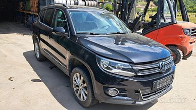 Ricambi vari Volkswagen Tiguan 2.0TDI 140cv 2015