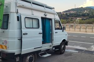 Iveco daily 40.10w 4x4 autocaravan