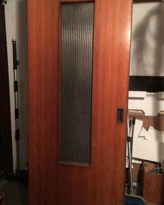 porta scorrevole con vetro