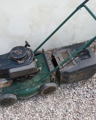 Tagliaerba con motore a scoppio VISTO E PIACIUTO.