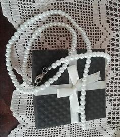 Collana perle bigiotteria