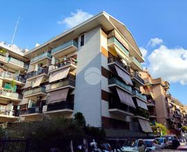 MONOLOCALE A ROMA