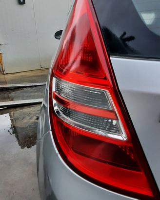 HYUNDAI I30 2010 - FARO POSTERIORE SINISTRO
