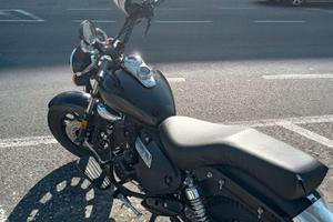 MOTO CUSTOM 125cc