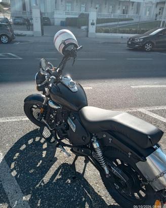 MOTO CUSTOM 125cc