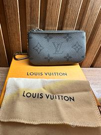 Pochette con catenella