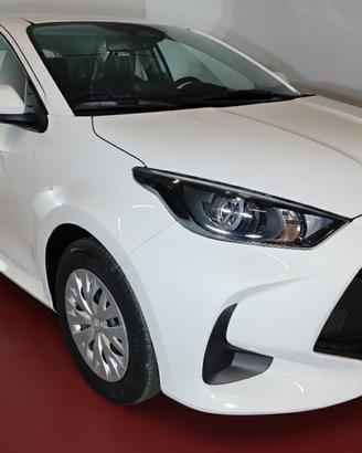 TOYOTA Yaris 1.5 Hybrid 92cv Active + Car Play +