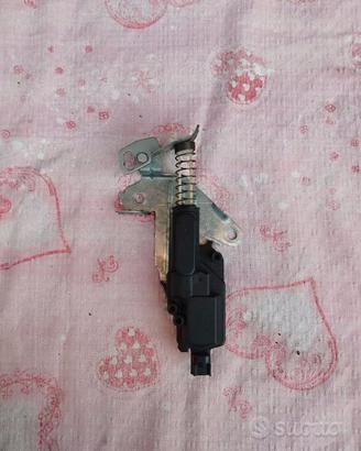 Pistone Bagagliaio FORD FIESTA 2002-2008