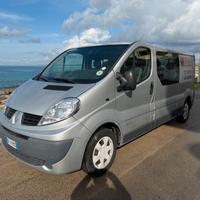 Renault trafic 9 posti