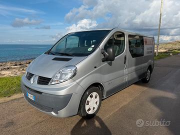 Renault trafic 9 posti