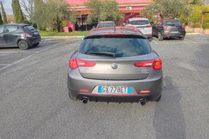 alfa romeo Giulietta 2000