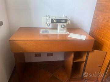 Macchina da cucire Kaiser con mobiletto in noce