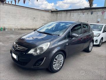 Opel Corsa 1.2 5 porte Cosmo Full dal nord Italia 