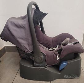 Inglesina Seggiolino Ovetto + base per auto