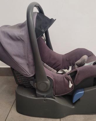 Inglesina Seggiolino Ovetto + base per auto