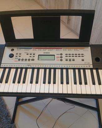 YAMAHA YPT-260 e supporto tastiera