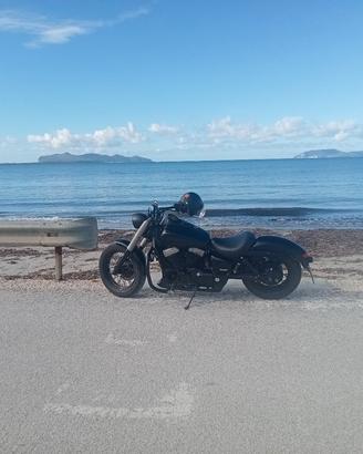 Honda Shadow VT750 Black Spirit 