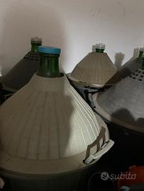 N:7Damigiane da 54litri