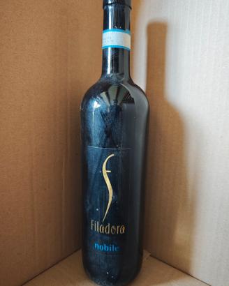 Vino Collini Novaresi Nebbiolo 2010