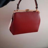 Borsetta bordeaux in pelle 