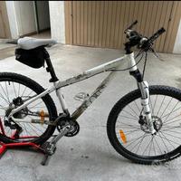 MTB  Mountain Bike Scott