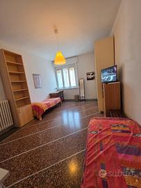 Intero APPARTAMENTO SOLO X STUDENTI