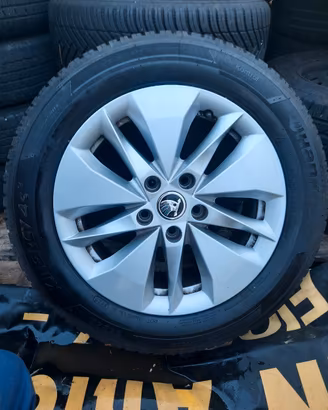 Cerchi e Gomme 16 VAG