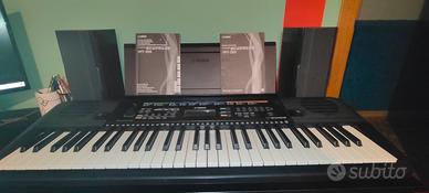 tastiera 61 tasti Yamaha PSR-E253 come nuova