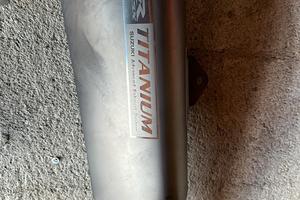 Scarico originale Suzuki GSX-R 1.0. K6