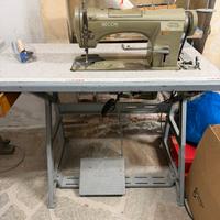 Macchina da cucire e taglia e cuci
