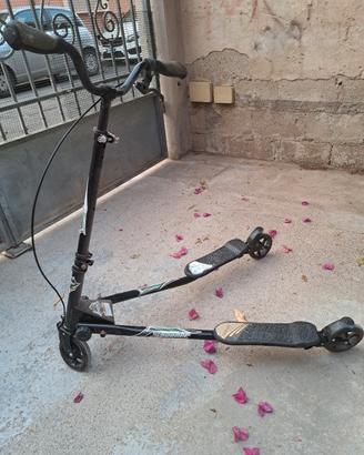 Monopattino a 3 ruote  Speeder