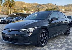 Volkswagen Golf 8 Life 2.0 TDI 116CV