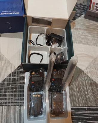 Baofeng UV-5R . VHF/UHF AM/FM Programmabili PMR
