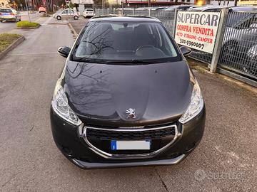 Peugeot 208 1.4 HDi 68 CV 5 p neopaten garanzia 12